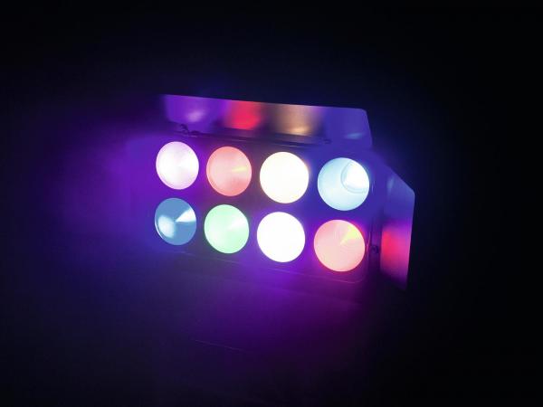 Eurolite LED PMC-8x30W COB RGB MFL